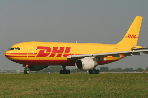 DHL Express collaborates with bp, Neste for largest SAF deal to date worth 800 million litres