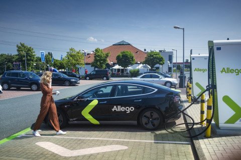 EV Charging Infrastructure in Europe: Right on track or a looming road block?