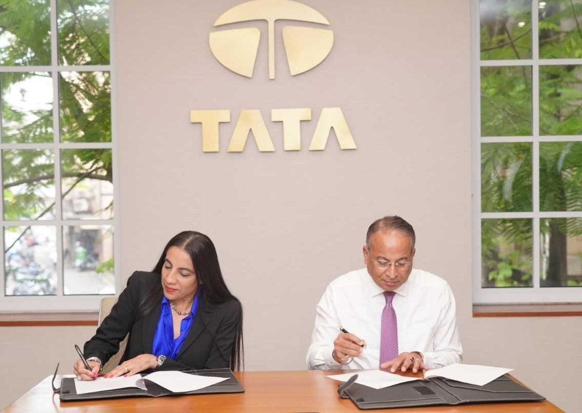 Tata Power and JLL India collaborate to provide green energy solutions in the realty space