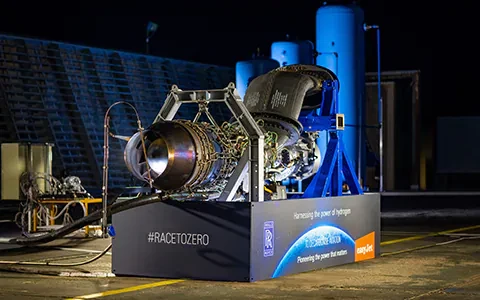 Rolls-Royce test fires aero engine using Green Hydrogen