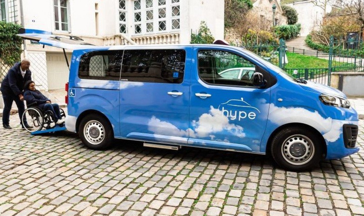 Stellantis, Hype deploy 50 PRM hydrogen fuelcell taxis in Paris 