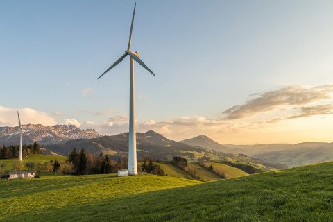Global solar and wind capacity needs 5x jump to 10 TW by 2030, says Climate Analytics