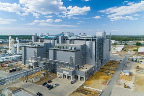 BASF establishes CAM production facility, battery recycling center in Germany