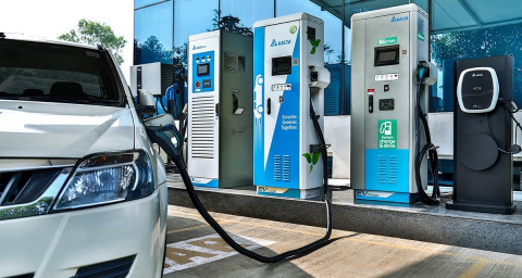 Indian EV charger market to register CAGR of 46.5% by 2030: CES-IESA Report