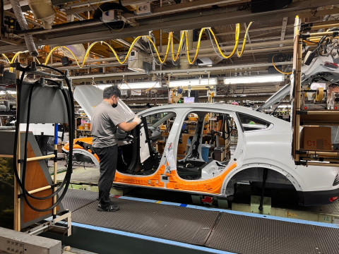 Renault Korea's Busan plant to make pure-electric Polestar 4 starting 2025