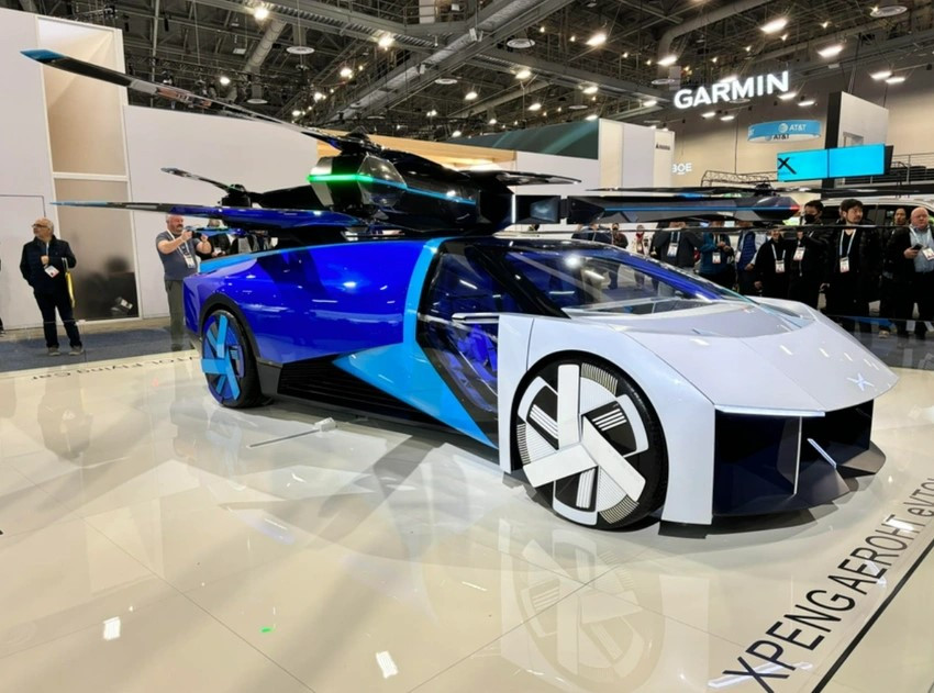 CES 2024 Emobility with digital, connected techs displayed in flair