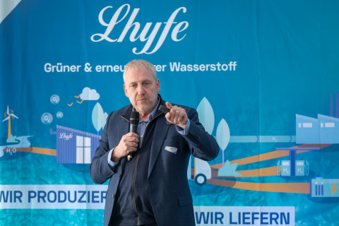 Lhyfe begins construction of 10 MW green hydrogen plant in Lower Saxony