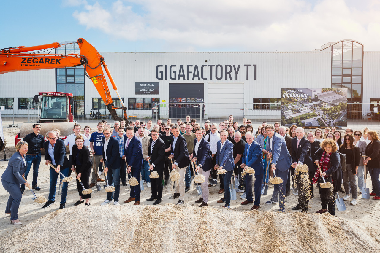 TESVOLT breaks ground for its new giga factory in Germany