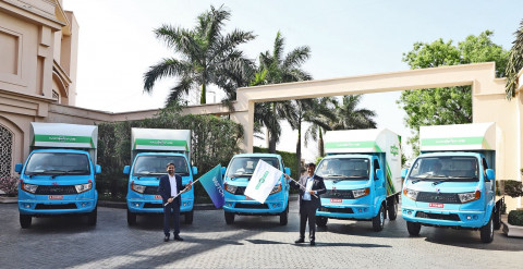 Switch Mobility inks MoU to deliver 2,500 e- LCVs to MoEVing