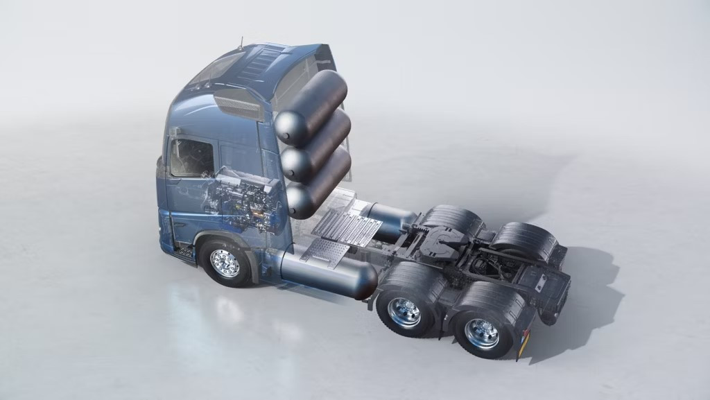 Volvo Trucks joins the Hydrogen ICE bandwagon; on-roads tests from 2026