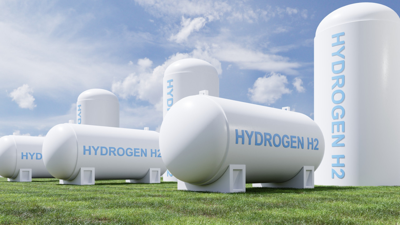 TotalEnergies calls for 500,000 TPA green hydrogen to decarbonize European refinery operations